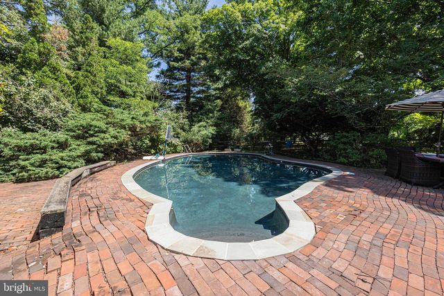 222 AQUEDUCT RD, Washington Crossing, PA 18977