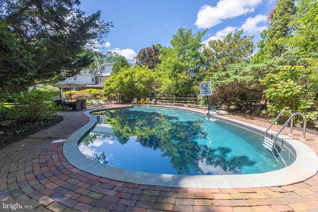 222 AQUEDUCT RD, Washington Crossing, PA 18977