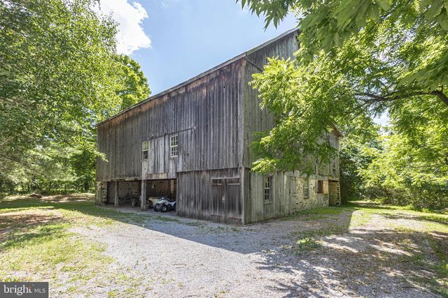222 AQUEDUCT RD, Washington Crossing, PA 18977