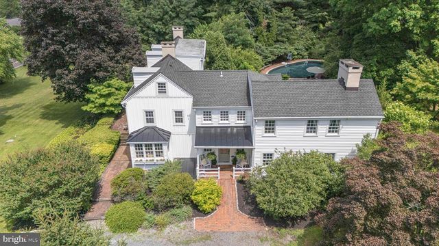 222 AQUEDUCT RD, Washington Crossing, PA 18977