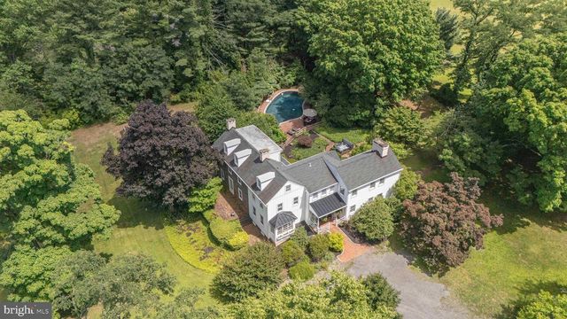 222 AQUEDUCT RD, Washington Crossing, PA 18977