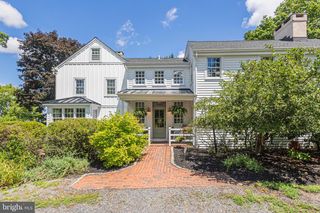 222 AQUEDUCT RD, Washington Crossing, PA 18977