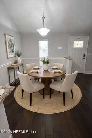 6830 CANDYROOT Court, Jacksonville, FL 32244