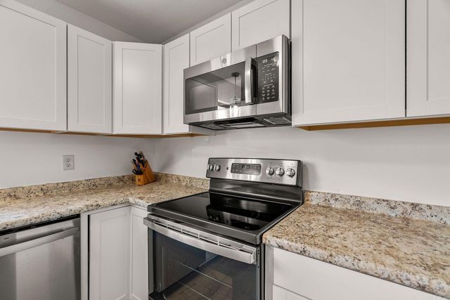 510 Asbury Rd, Little Rock, AR 72211