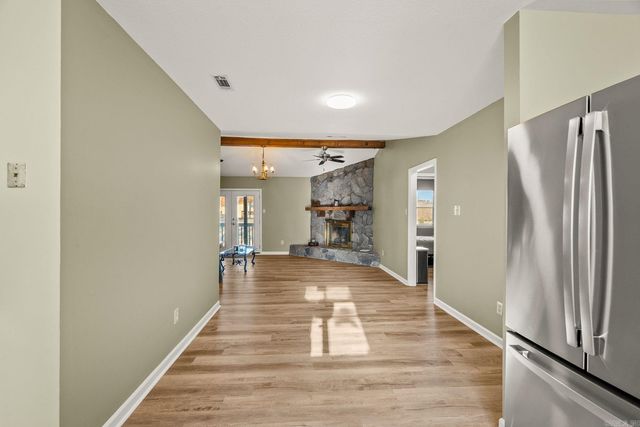 510 Asbury Rd, Little Rock, AR 72211