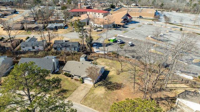 510 Asbury Rd, Little Rock, AR 72211