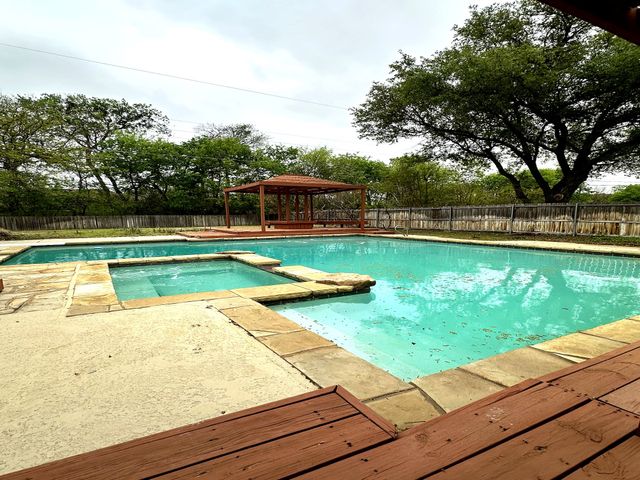 1507 Crescent Drive, Sherman, TX 75092