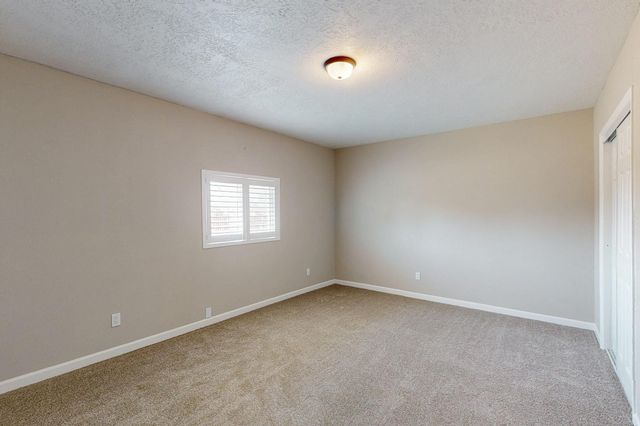 9207 Edith Boulevard NE, Albuquerque, NM 87113
