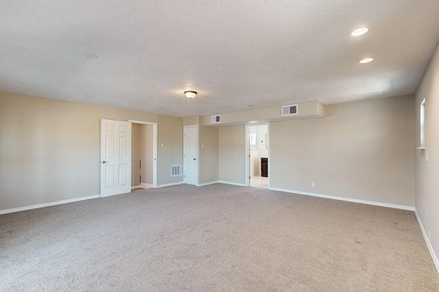 9207 Edith Boulevard NE, Albuquerque, NM 87113