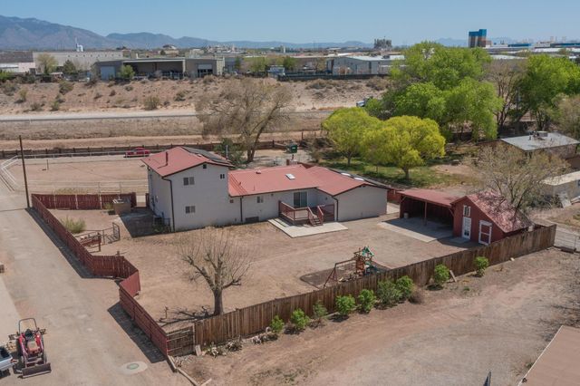 9207 Edith Boulevard NE, Albuquerque, NM 87113