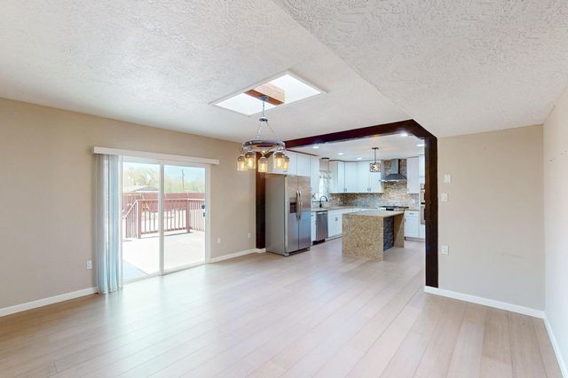 9207 Edith Boulevard NE, Albuquerque, NM 87113
