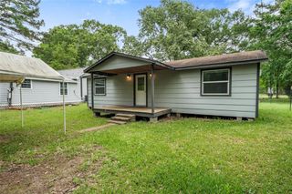 201 Pine Bend Court, Cleveland, TX 77327