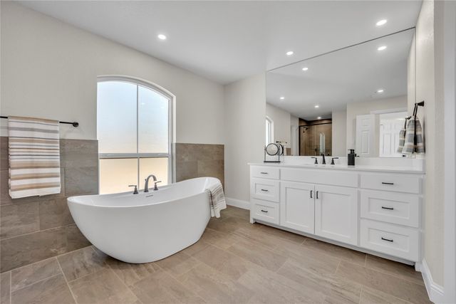 7004 Ledbetter Road, Arlington, TX 76001