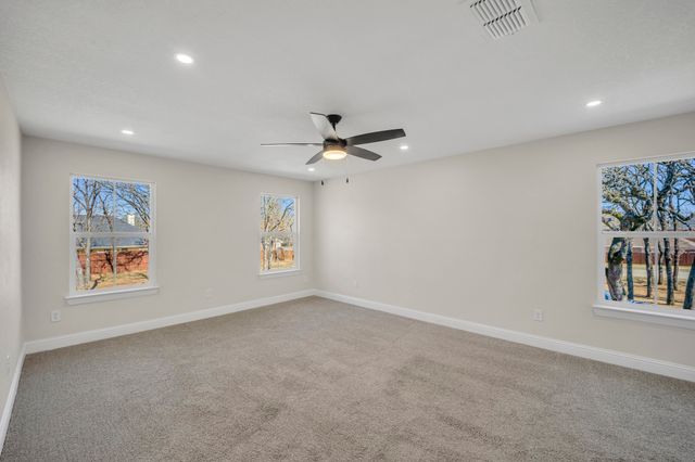 7004 Ledbetter Road, Arlington, TX 76001