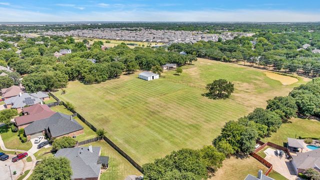 7004 Ledbetter Road, Arlington, TX 76001