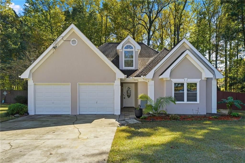 1210 BURNING BUSH Drive, Loganville, GA 30052