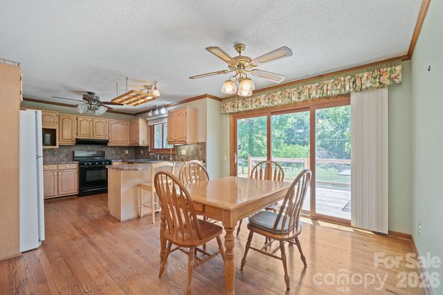 725 Sunridge Drive 18, Lincolnton, NC 28092