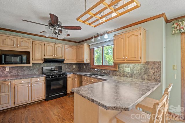 725 Sunridge Drive 18, Lincolnton, NC 28092