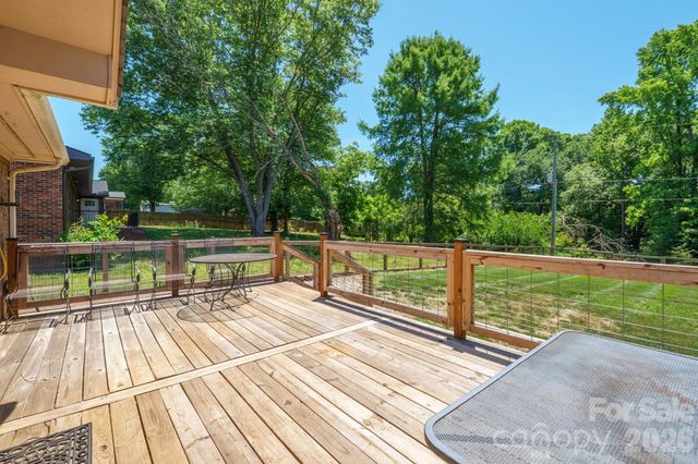 725 Sunridge Drive 18, Lincolnton, NC 28092