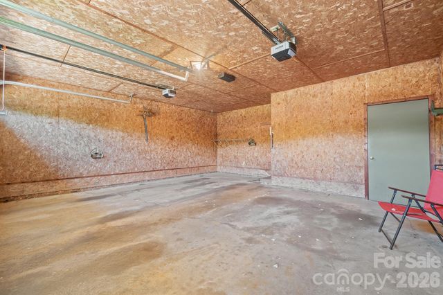 725 Sunridge Drive 18, Lincolnton, NC 28092
