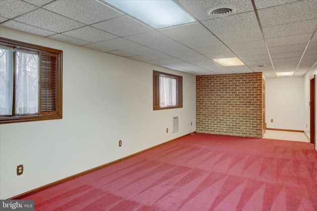 139 PARK PLACE WEST W, Shippensburg, PA 17257