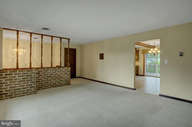 139 PARK PLACE WEST W, Shippensburg, PA 17257