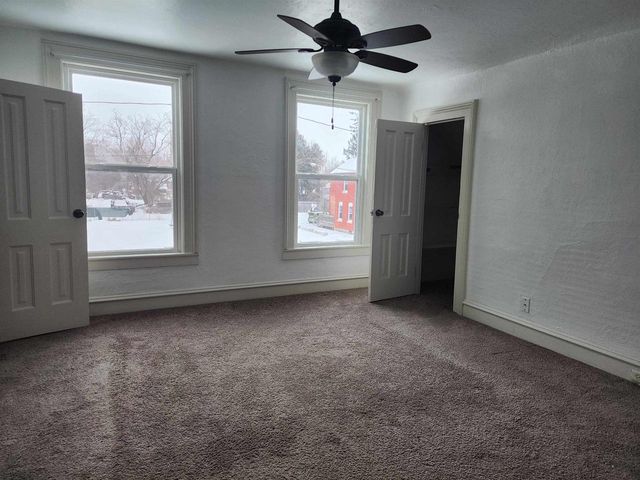 531 6TH AVENUE, Menominee, MI 49858