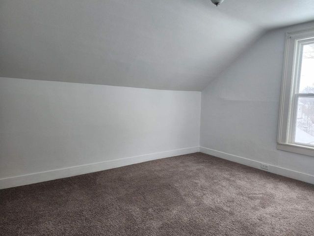 531 6TH AVENUE, Menominee, MI 49858