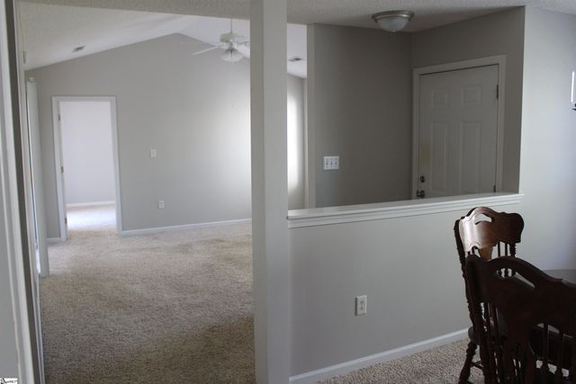 219 Woodruff Park Lane, Simpsonville, SC 29681
