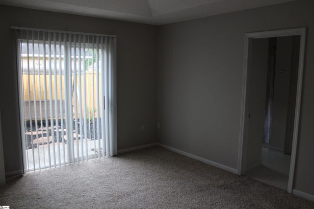 219 Woodruff Park Lane, Simpsonville, SC 29681