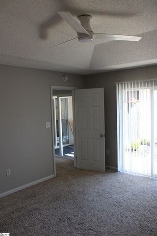 219 Woodruff Park Lane, Simpsonville, SC 29681