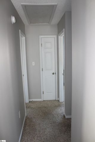 219 Woodruff Park Lane, Simpsonville, SC 29681