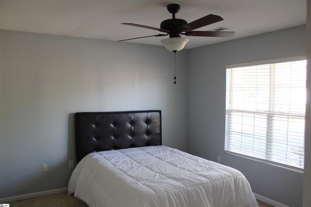 219 Woodruff Park Lane, Simpsonville, SC 29681