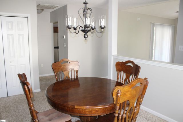 219 Woodruff Park Lane, Simpsonville, SC 29681