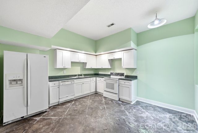 721 Canterbury Road, Kings Mountain, NC 28086