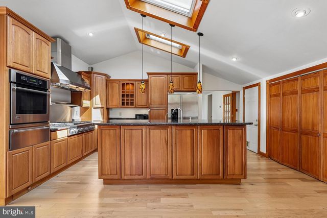 326 CEDAR LN, Annapolis, MD 21403