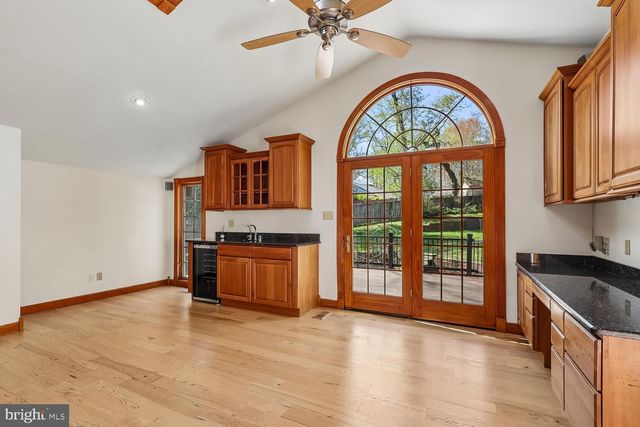 326 CEDAR LN, Annapolis, MD 21403