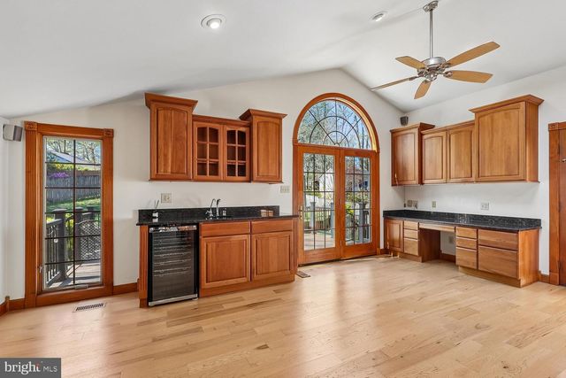 326 CEDAR LN, Annapolis, MD 21403