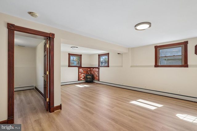 326 CEDAR LN, Annapolis, MD 21403