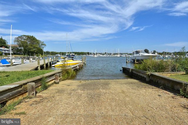 326 CEDAR LN, Annapolis, MD 21403