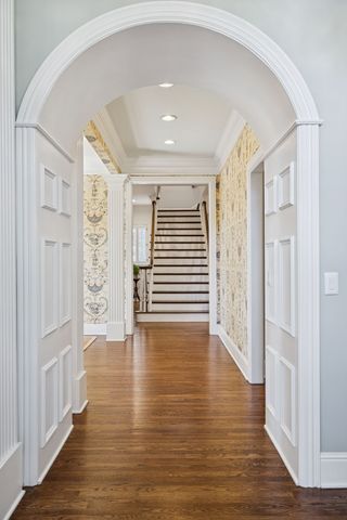 4 Middleton Park Ln, Nashville, TN 37215