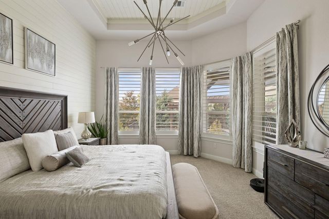 1617 Bardella DR, Leander, TX 78641