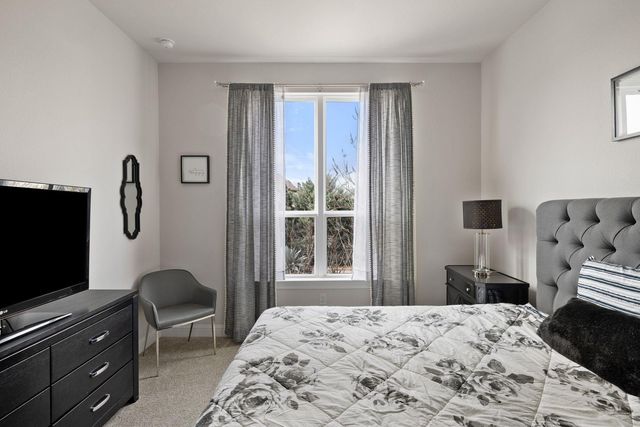 1617 Bardella DR, Leander, TX 78641