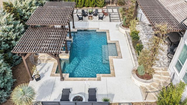 1617 Bardella DR, Leander, TX 78641