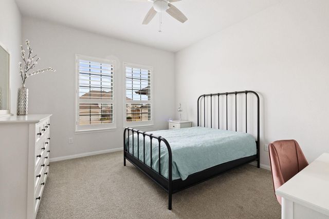 1617 Bardella DR, Leander, TX 78641