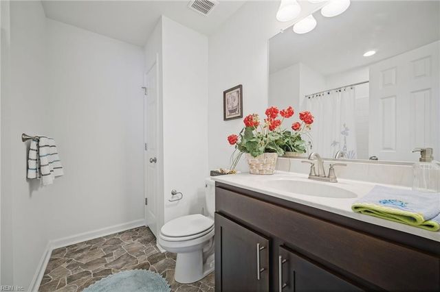 103 Sea Hero CT, Suffolk, VA 23435