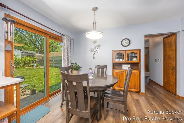 3414 Perry Avenue SW, Wyoming, MI 49519