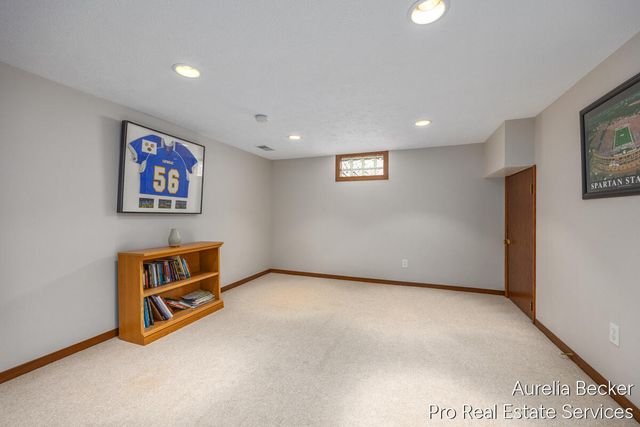3414 Perry Avenue SW, Wyoming, MI 49519