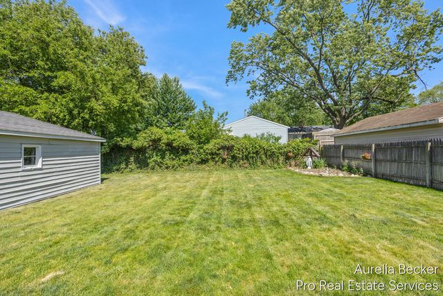 3414 Perry Avenue SW, Wyoming, MI 49519