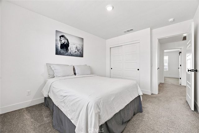 6604 Voyageurs Drive, Bakersfield, CA 93311